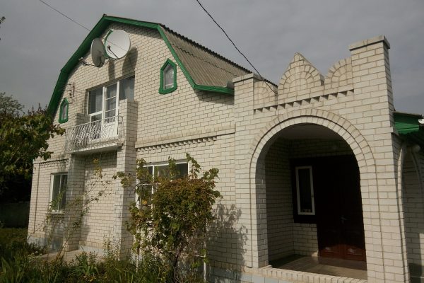 Продам гарний будинок в Дахнівці